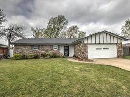 1120 Cottonwood Court