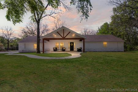 32838 E 750 Street