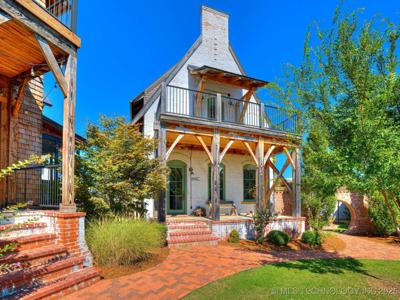 69 Ridgeline Road
