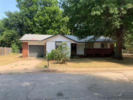815 S Locust Street