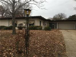 1705 Hillcrest Drive