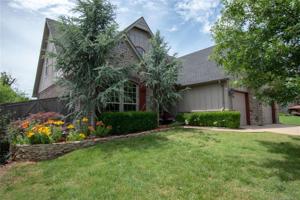 706 W 40th Street