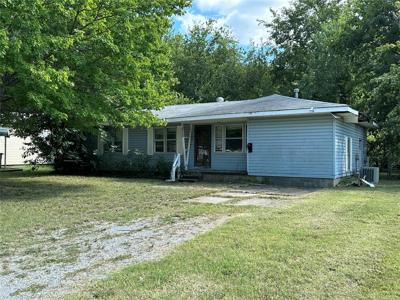 802 SE 7th Street