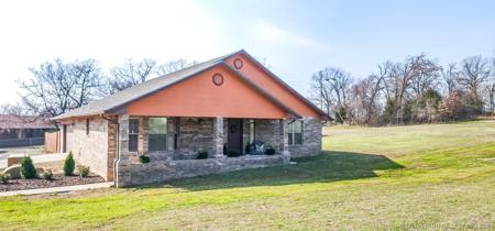 583 Mohawk Drive