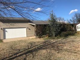 828 Sherwood Road