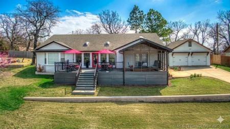 2532 W Skyview Lane