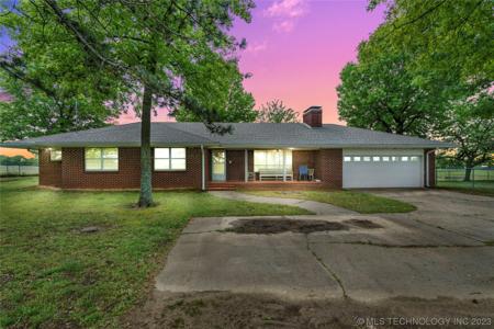 3150 W Oak Grove Road