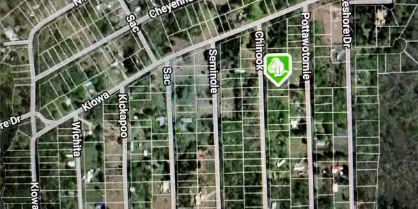 Image 3: Plat Map. Illustrating property divisions and stre