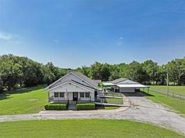 2124 W 93rd Street North