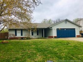 2607 Parkwood Drive