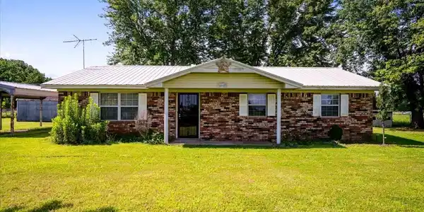 426670 1150 Road