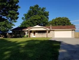 523 Warren Road