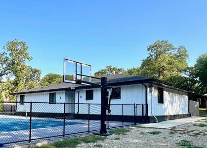 4055 Bowstring Road