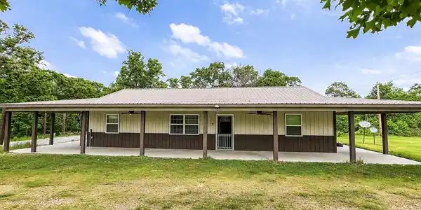 8354 N Hwy 82