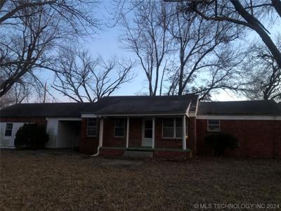 1004 SE First Street