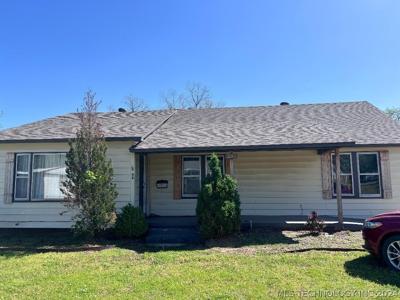 236 E Elm Avenue