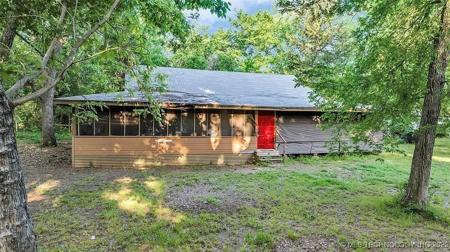 220 E Butcher Pen Circle