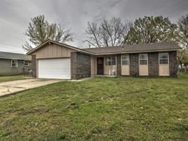1717 Southridge Drive