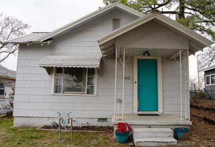 302 N Grant Avenue
