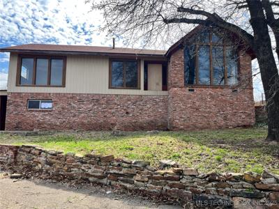 4450 W Lakeshore Run