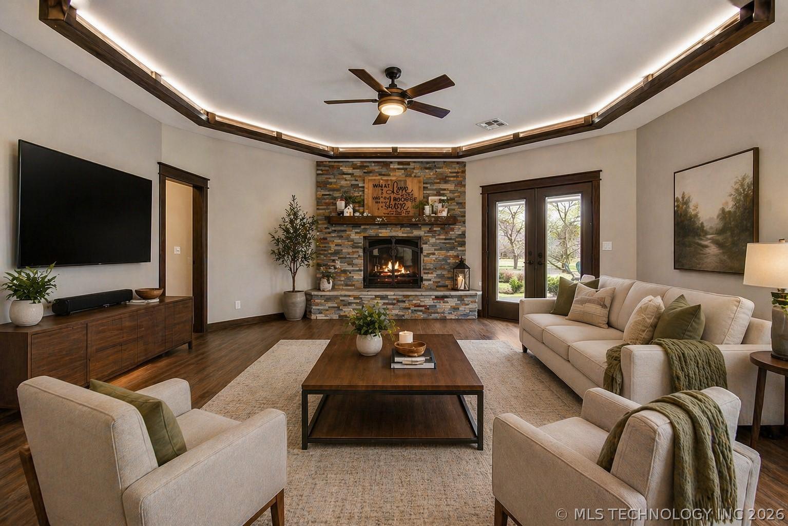 Image 3: MAIN LIVING ROOM