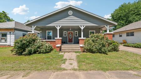 306 N Division Street