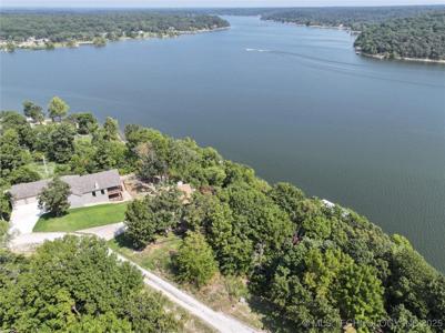 275 Eagle Crest Drive