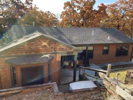 6 S Acorn Road