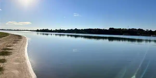 Image 3: Lake area