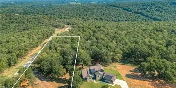 10 Patriot Pointe