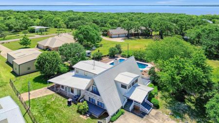 7626 Whispering Way