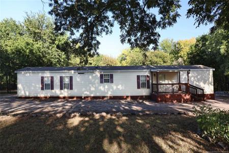 10084 Fish Hook Lane