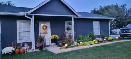 300 N 2nd Street W
