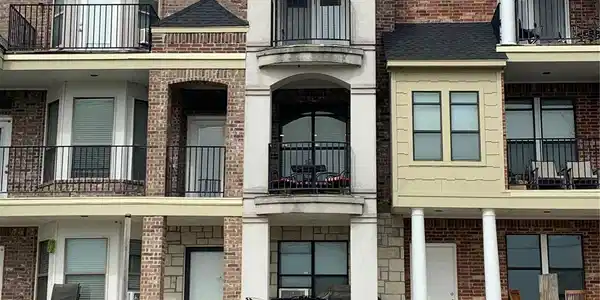 330 N Lakeshore Drive