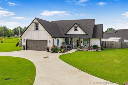 330 SE 6th Street