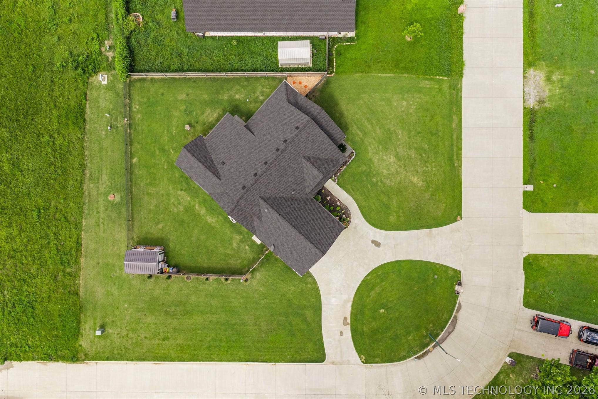 Image 3: View of Property Showing Residence Building and Ci