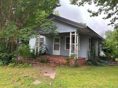 103 E Commercial Street