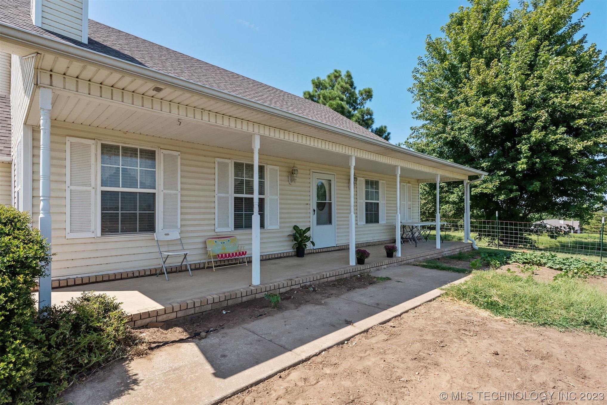 16401 N Sunset Valley Road, Hulbert, OK lhrmls01781619