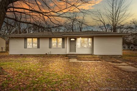 802 SE 7th Street