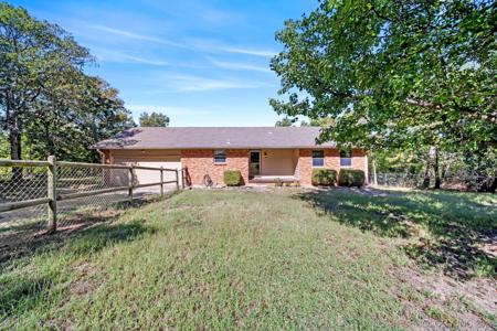 1147 W Juniper Way