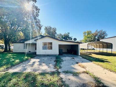13815 Mary Ann Lane