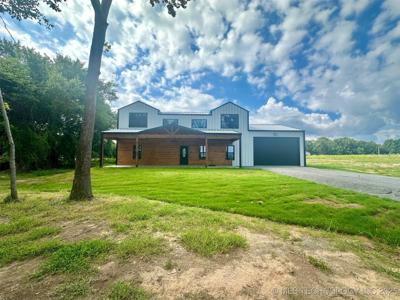 11743 Xander Lane