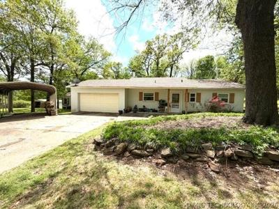 33978 Eagle Circle
