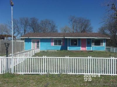 110 E Tulsa Avenue