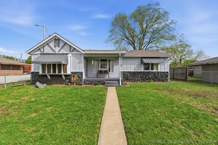707 W Caddo Street
