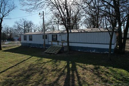 1380 Stephens Road