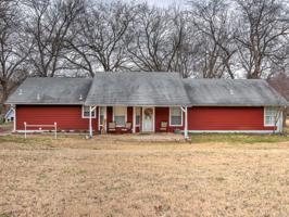 9820 S 4150 Road