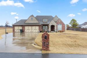 5900 W Cherokee Road