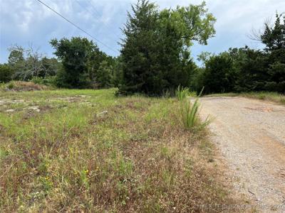 1254 S Oak Road