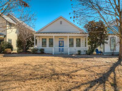 24 Firefly Lane